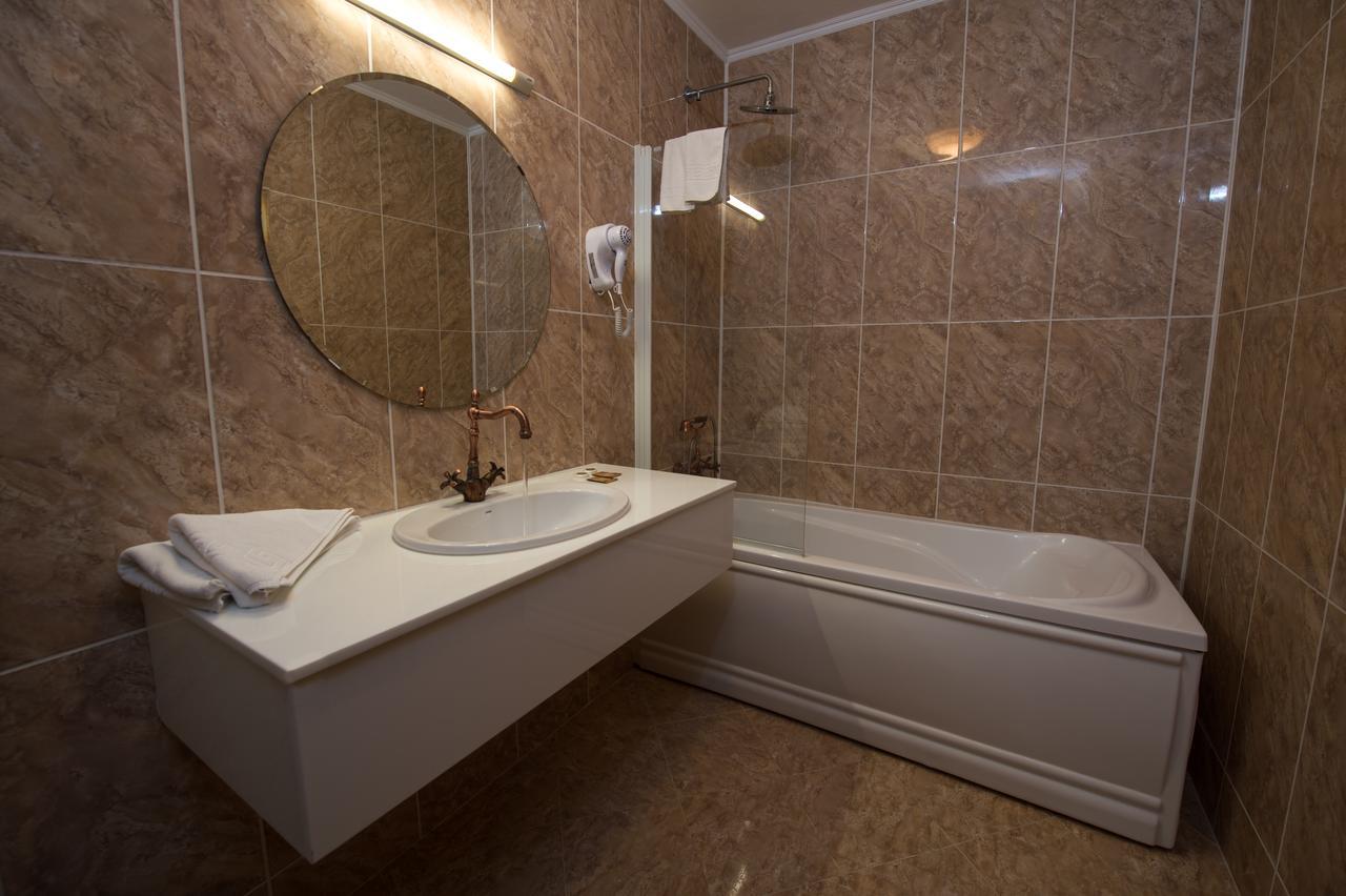 Complex Craiasa Muntilor Moieciu Hotel Moeciu De Sus Luaran gambar