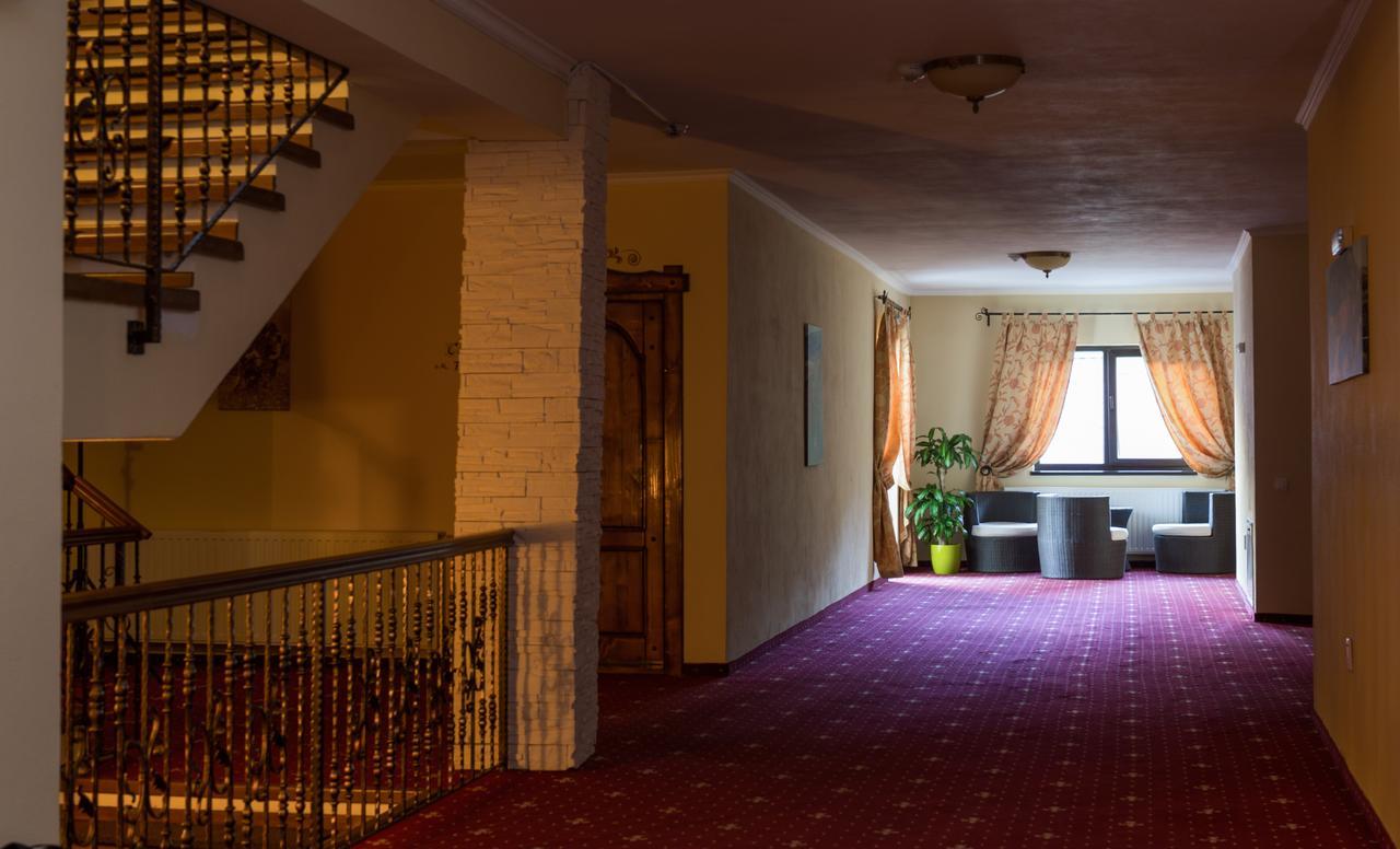Complex Craiasa Muntilor Moieciu Hotel Moeciu De Sus Luaran gambar