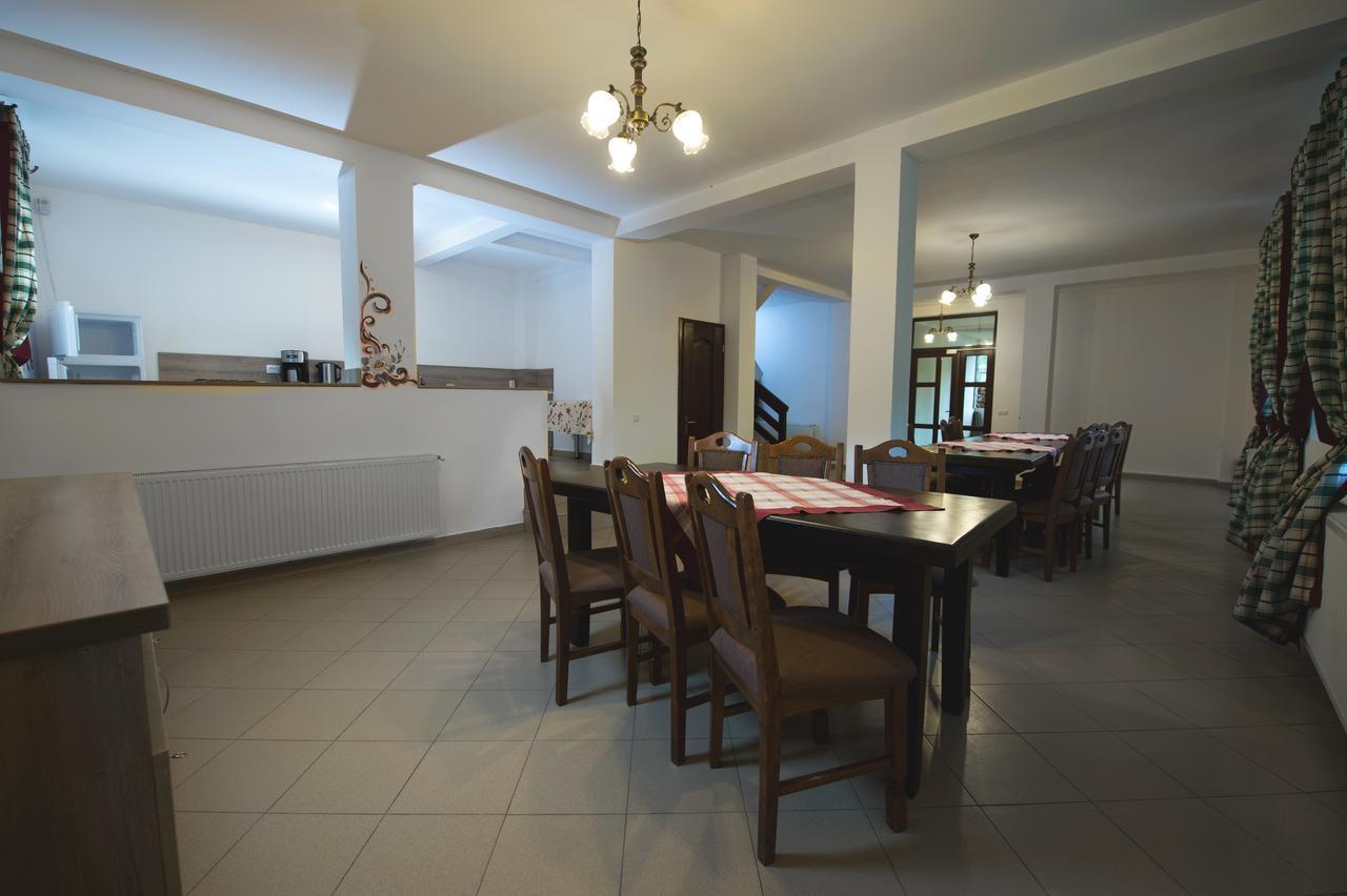 Complex Craiasa Muntilor Moieciu Hotel Moeciu De Sus Luaran gambar